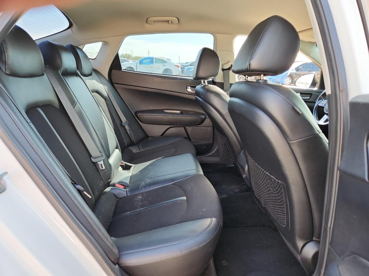 2019 Kia Optima Lx VIN: 5XXGT4L3XKG316302 Lot: 85726955