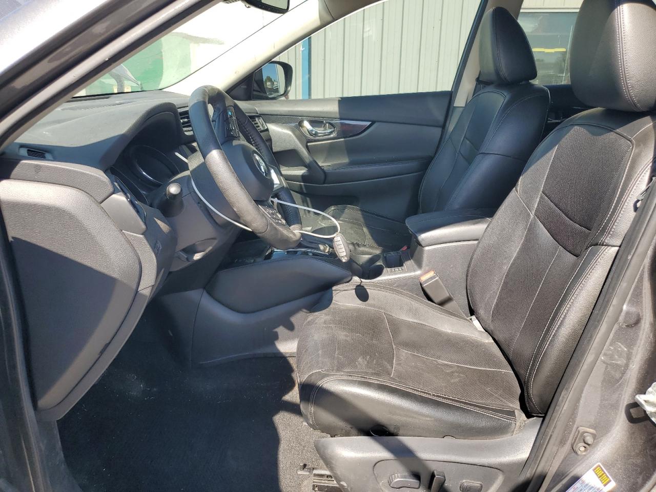 2019 Nissan Rogue S VIN: 5N1AT2MTXKC807084 Lot: 85858365