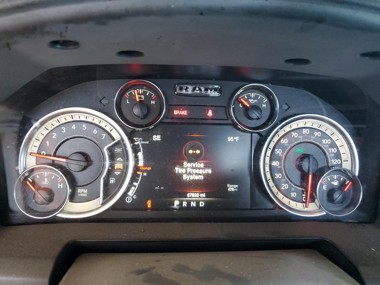 2022 Ram 1500 Classic Tradesman VIN: 3C6JR6DG0NG330400 Lot: 85256415