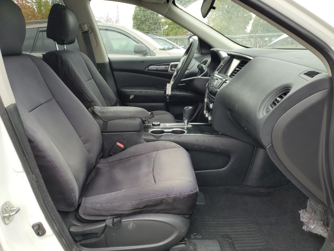 2020 Nissan Pathfinder S VIN: 5N1DR2AM0LC613982 Lot: 81672575