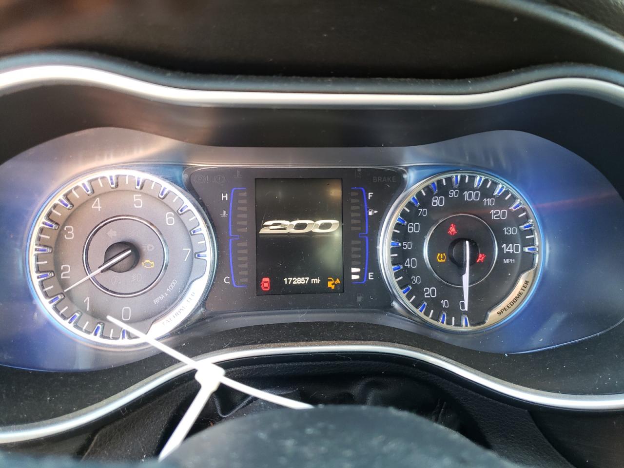 2015 Chrysler 200 Limited VIN: 1C3CCCAB5FN681374 Lot: 84918145