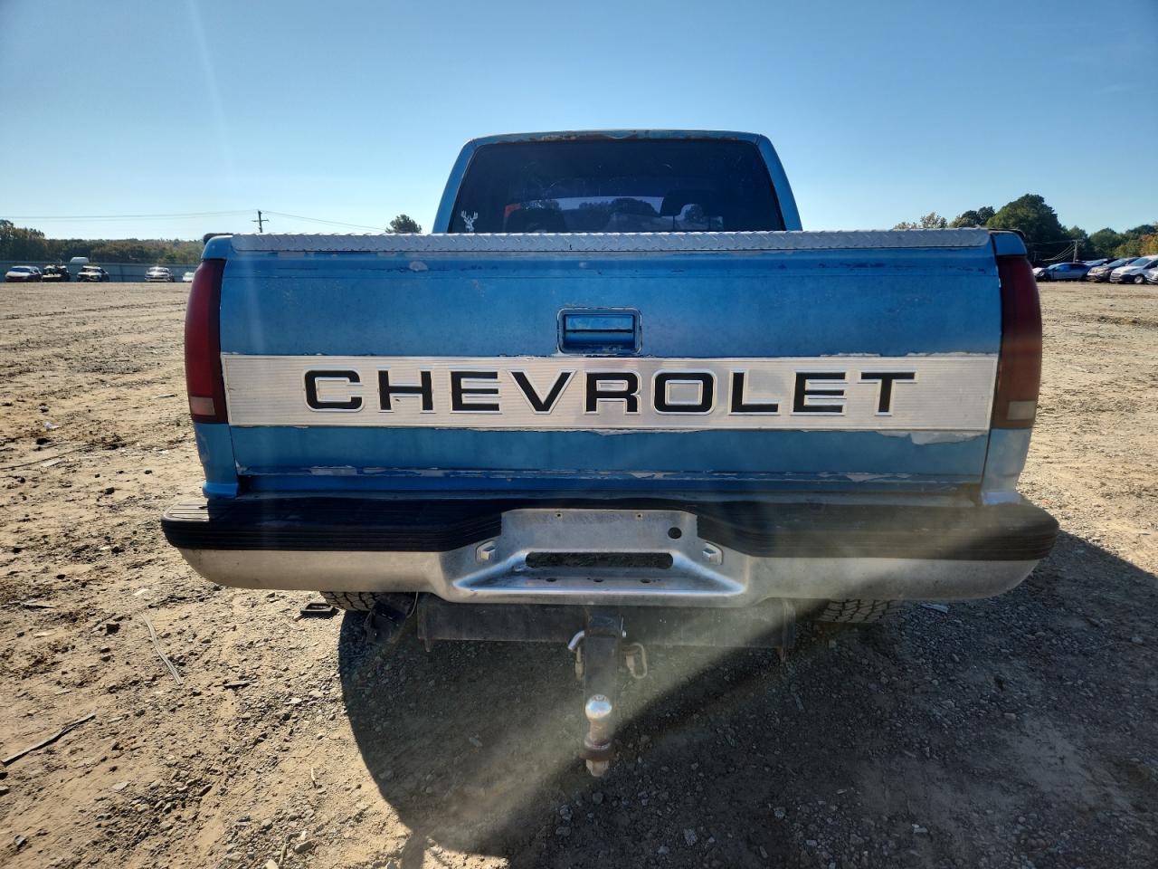 1992 Chevrolet Gmt-400 K1500 VIN: 2GCEK19H8N1183528 Lot: 90629255