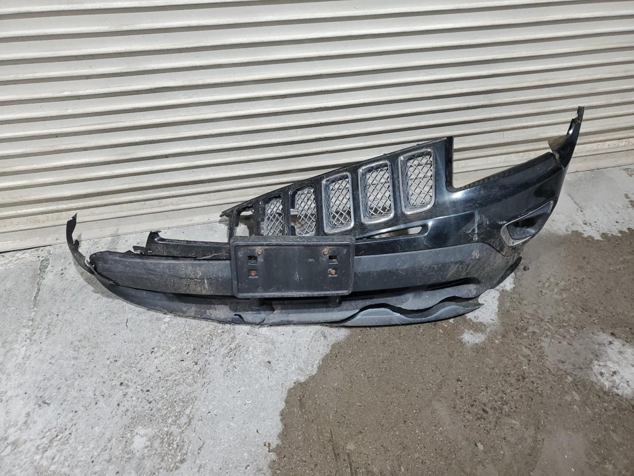 2017 Jeep Compass Latitude VIN: 1C4NJDEB6HD163650 Lot: 90420845