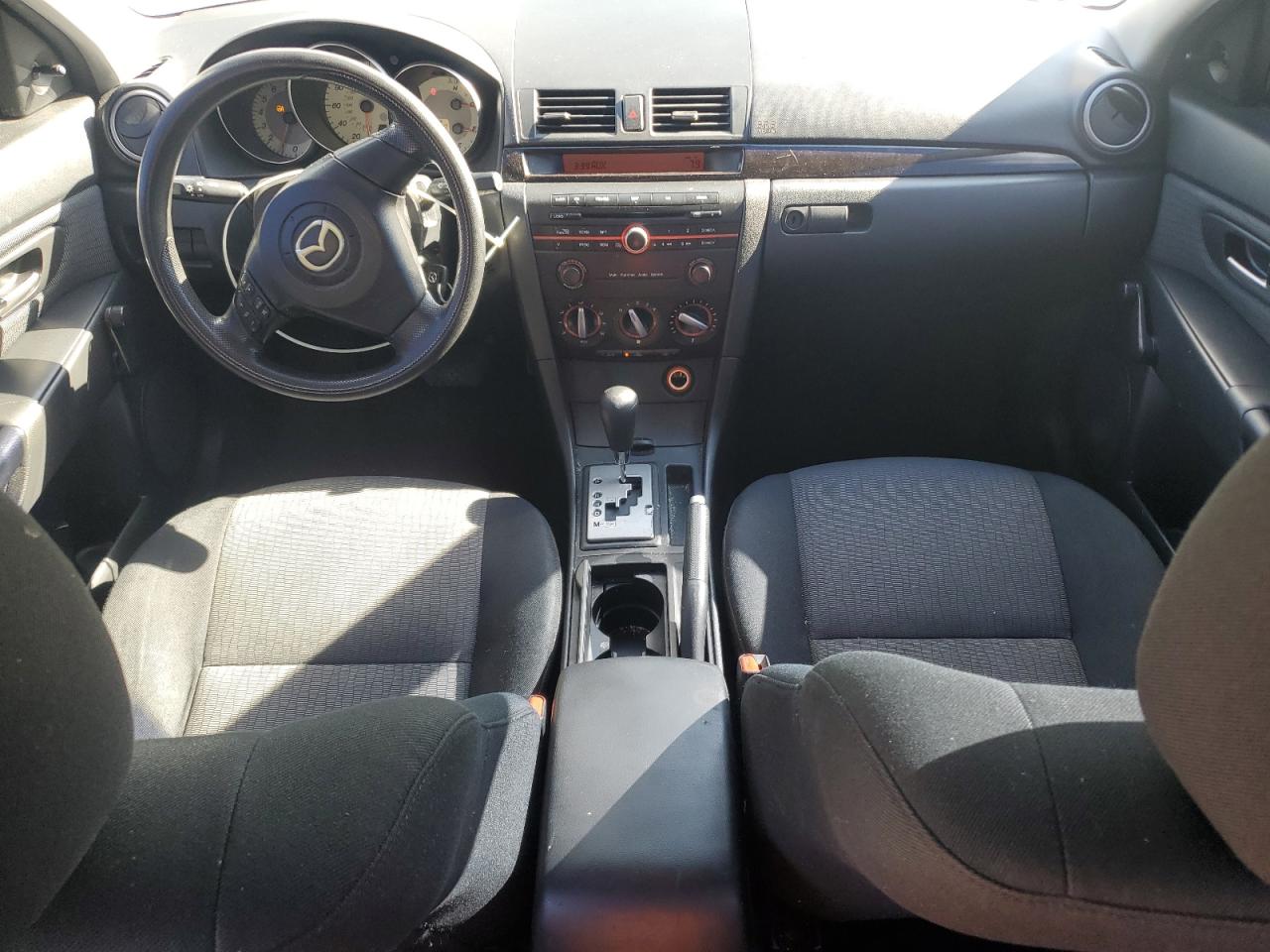 2008 Mazda 3 I VIN: JM1BK12F281819656 Lot: 86248515