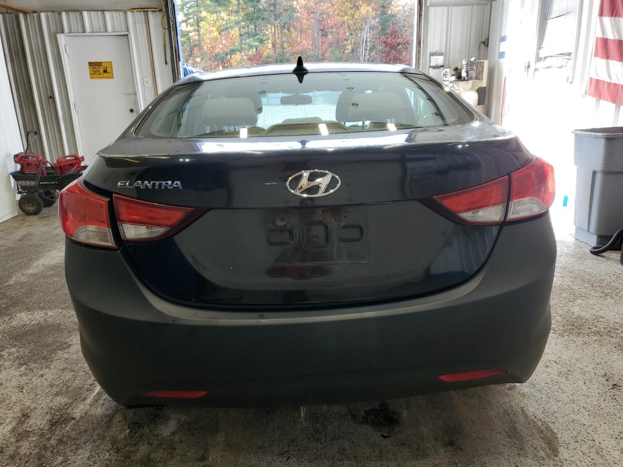 2013 Hyundai Elantra Gls VIN: KMHDH4AE4DU999972 Lot: 90263235