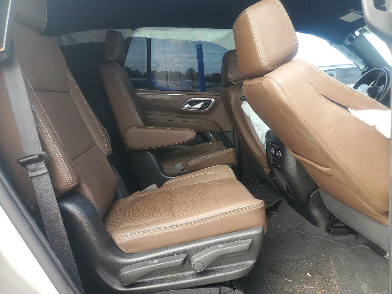 2022 Chevrolet Tahoe K1500 High Country VIN: 1GNSKTKL7NR258635 Lot: 85160985