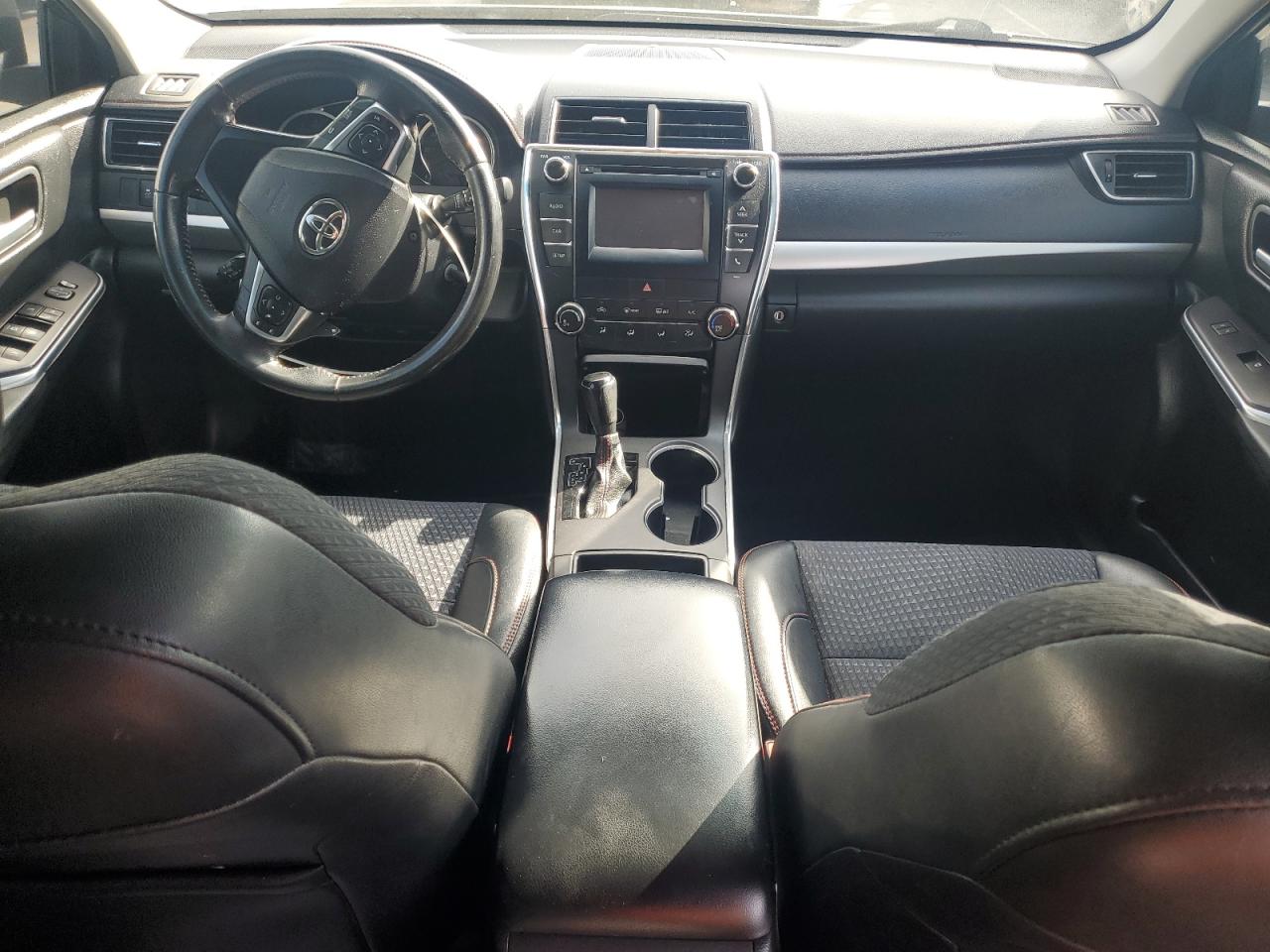 2015 Toyota Camry Le VIN: 4T1BF1FK1FU975951 Lot: 86185195