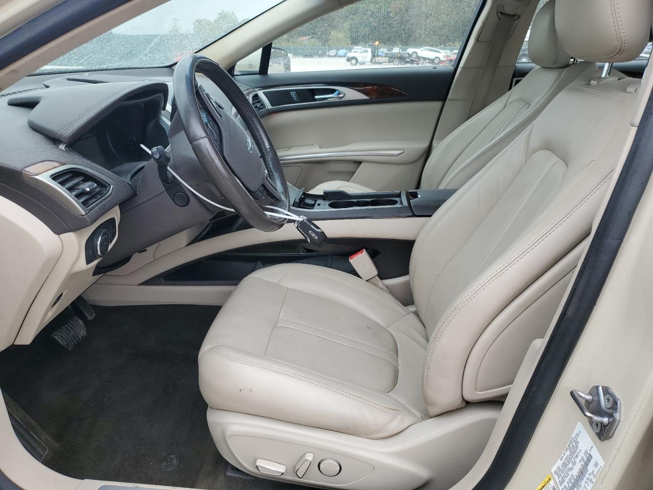 2016 Lincoln Mkz VIN: 3LN6L2J98GR620501 Lot: 85543575