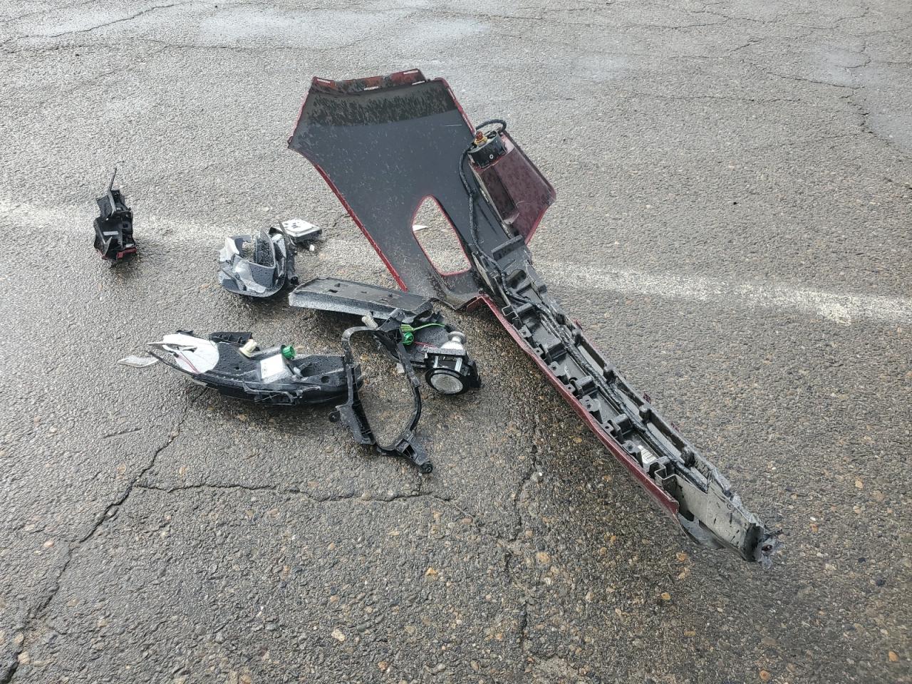 2016 Jeep Cherokee Latitude VIN: 1C4PJLCBXGW238584 Lot: 82494485