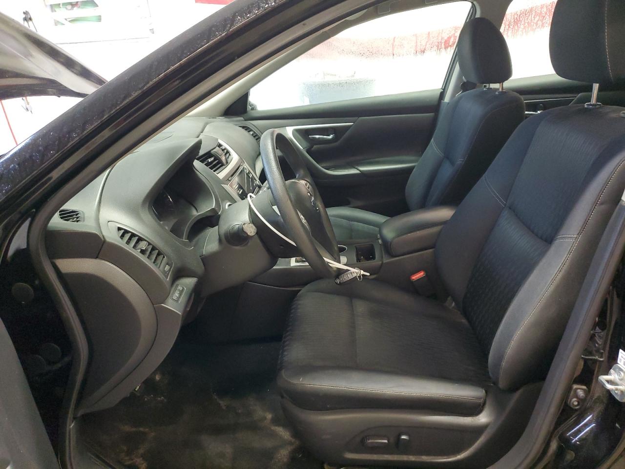 2017 Nissan Altima 2.5 VIN: 1N4AL3AP7HN366051 Lot: 90117595