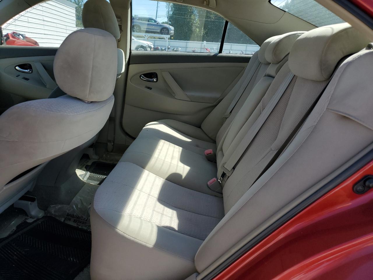 2010 Toyota Camry Base VIN: 4T1BF3EK2AU521424 Lot: 84209465