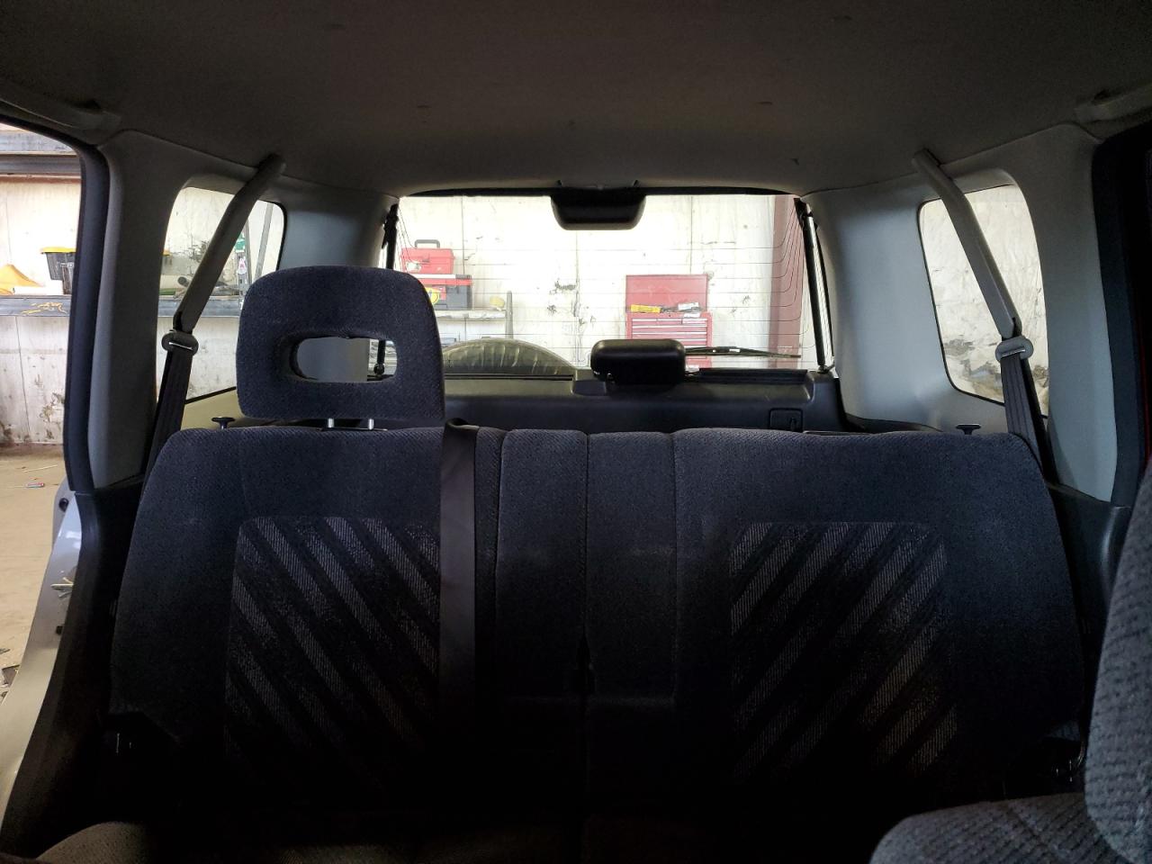 2000 Honda Cr-V Ex VIN: JHLRD1860YC048993 Lot: 90381025