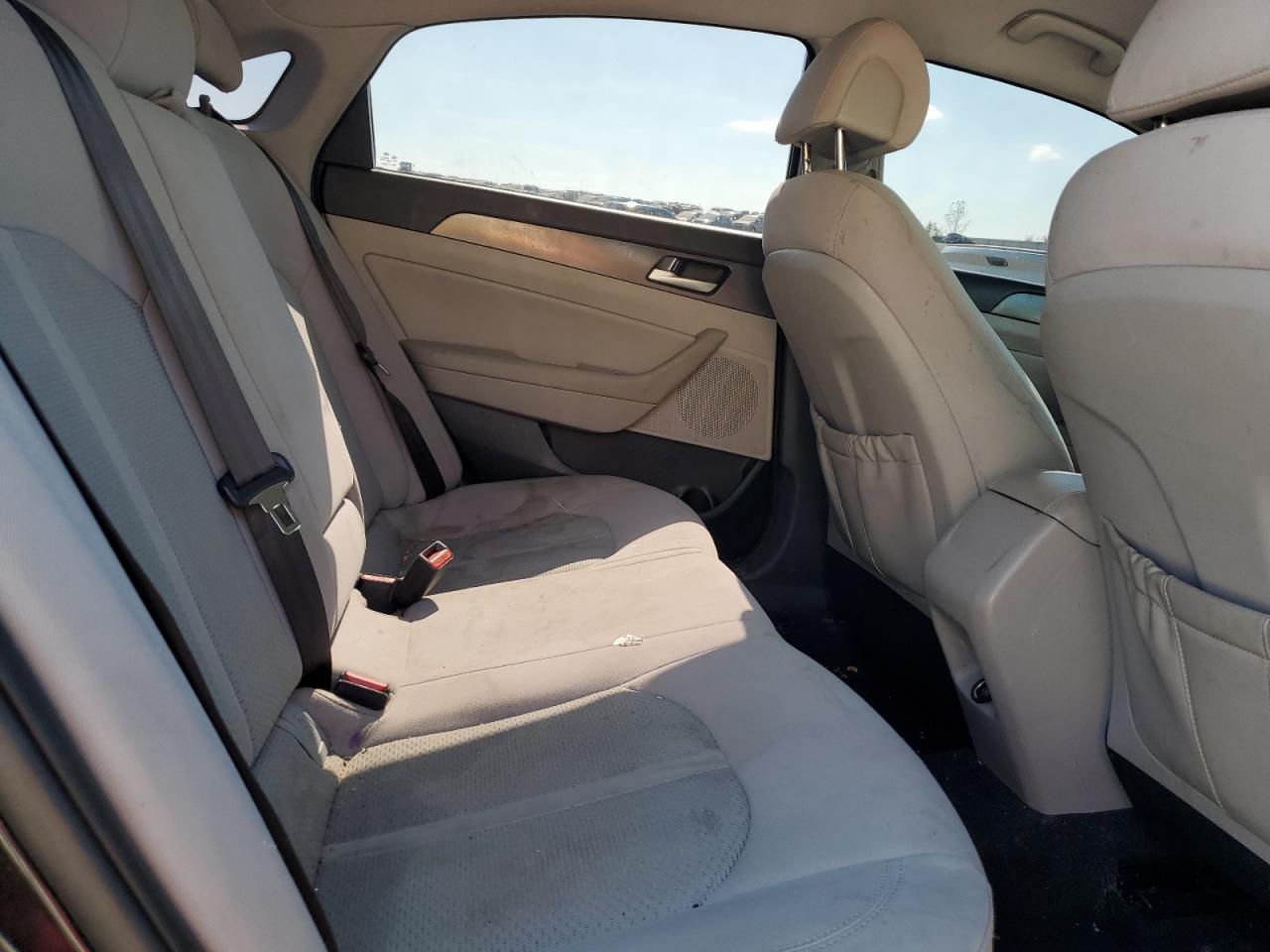 2017 Hyundai Sonata Sport VIN: 5NPE34AF9HH454687 Lot: 87100175