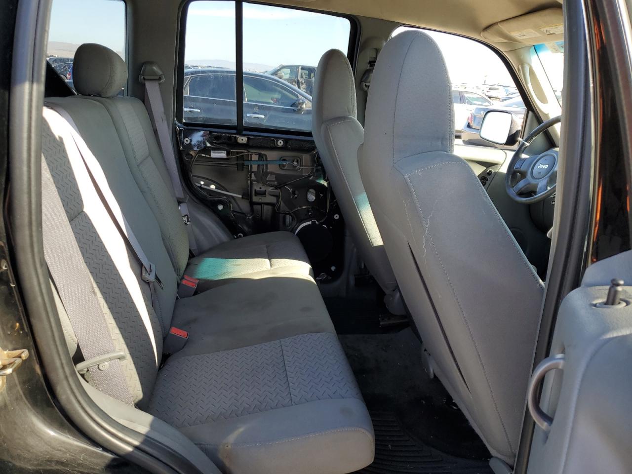 2006 Jeep Liberty Renegade VIN: 1J4GL38K86W110789 Lot: 82265575