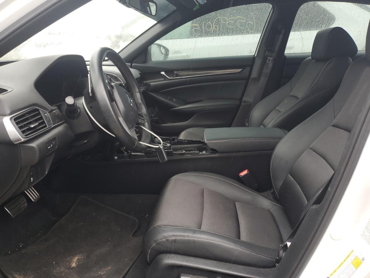 2022 Honda Accord Sport VIN: 1HGCV1F35NA037098 Lot: 65392015