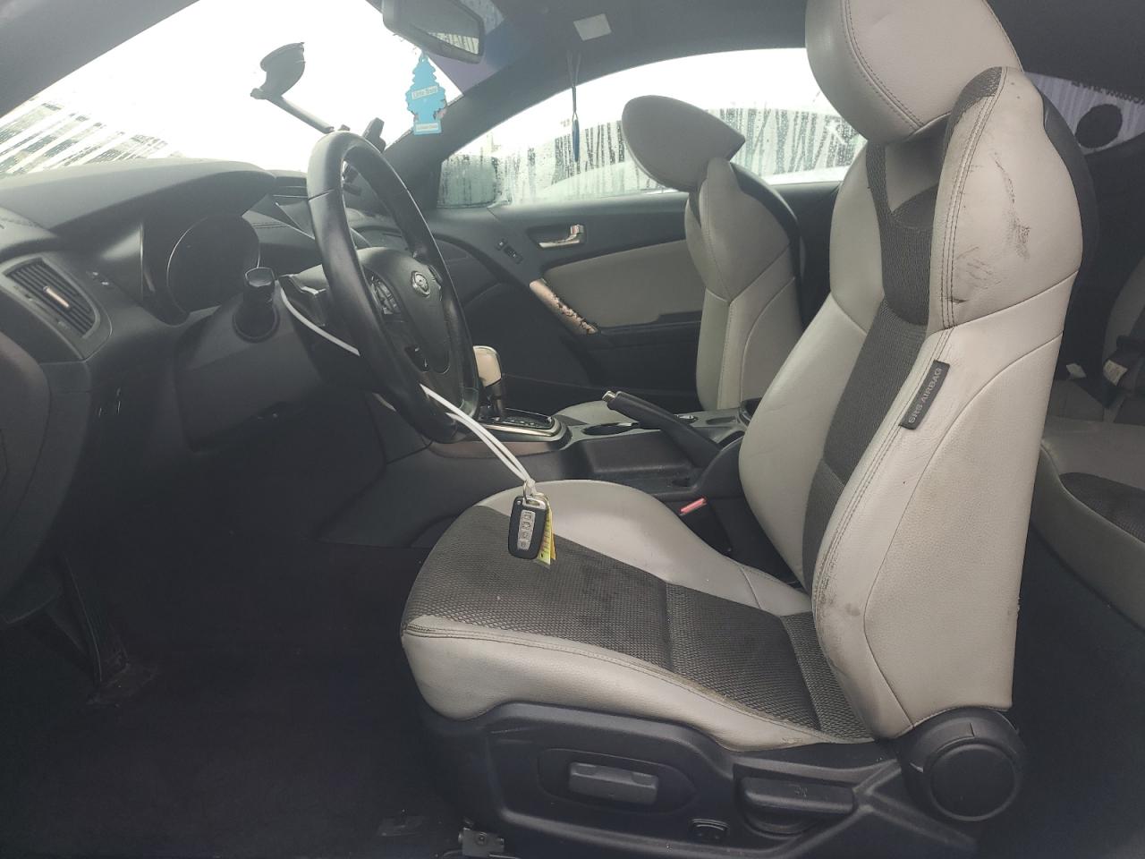 2013 Hyundai Genesis Coupe 2.0T VIN: KMHHT6KD9DU090143 Lot: 82425235