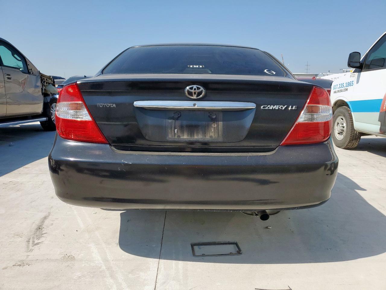 2004 Toyota Camry Le VIN: 4T1BE32K24U330582 Lot: 86099955