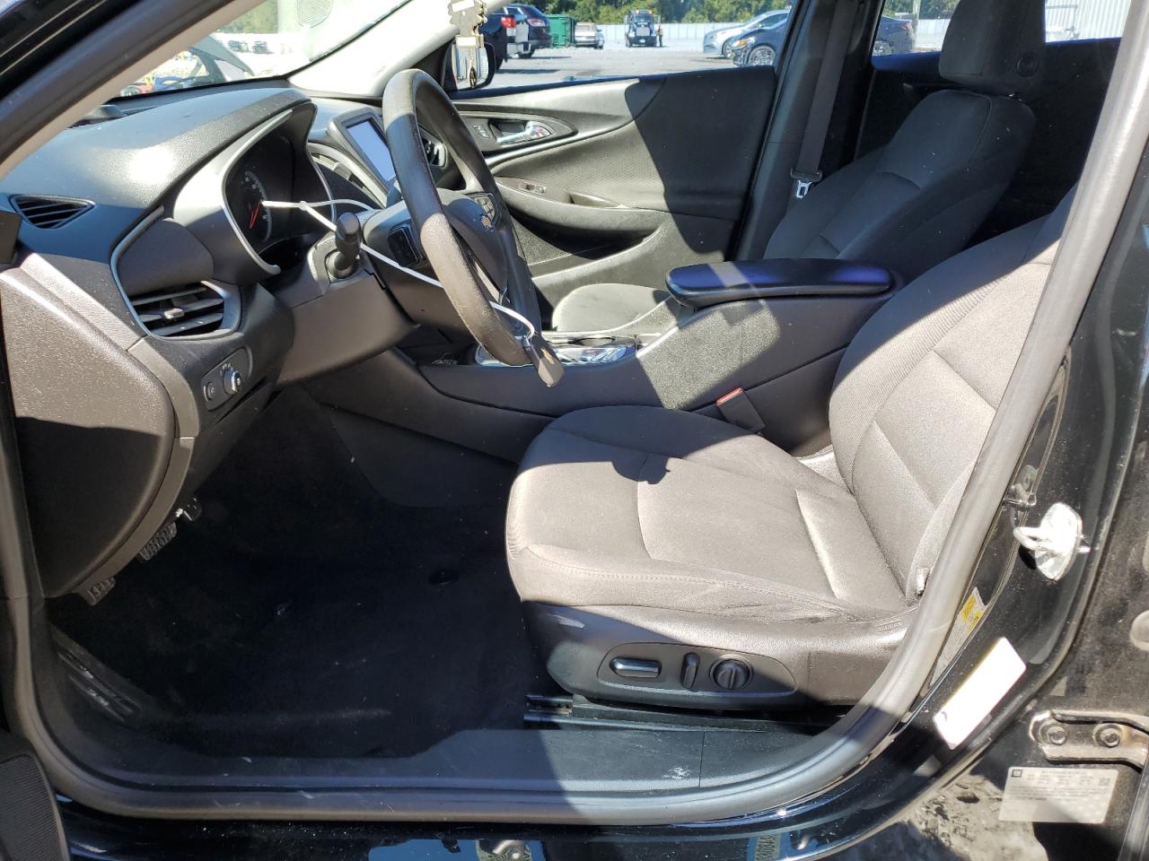 2017 Chevrolet Malibu Ls VIN: 1G1ZC5ST7HF143838 Lot: 82480885