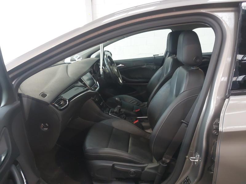 2017 VAUXHALL ASTRA 1.4T 16V 150 ELITE NAV 5DR