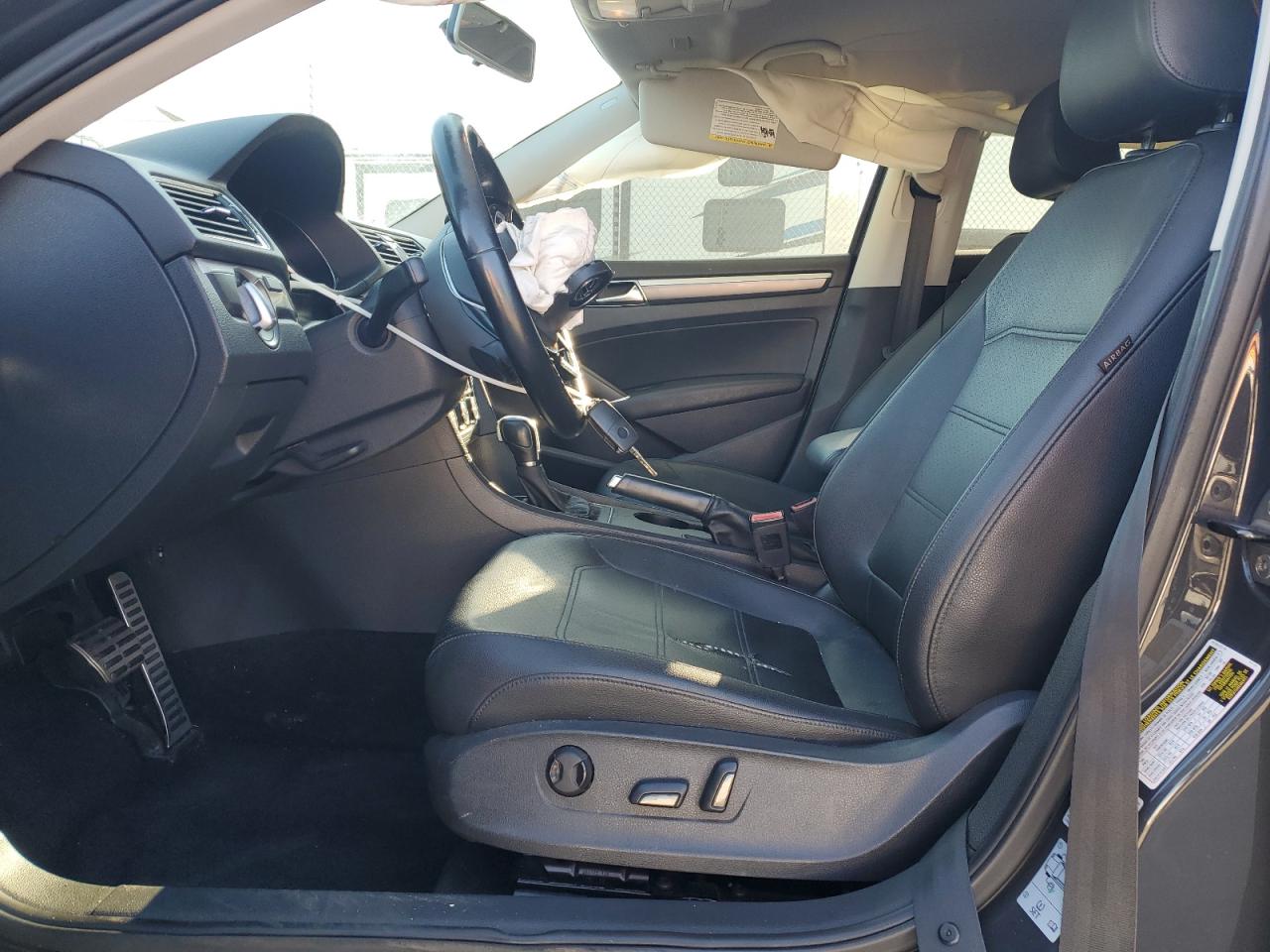 2017 Volkswagen Passat R-Line VIN: 1VWDT7A34HC020267 Lot: 82233945