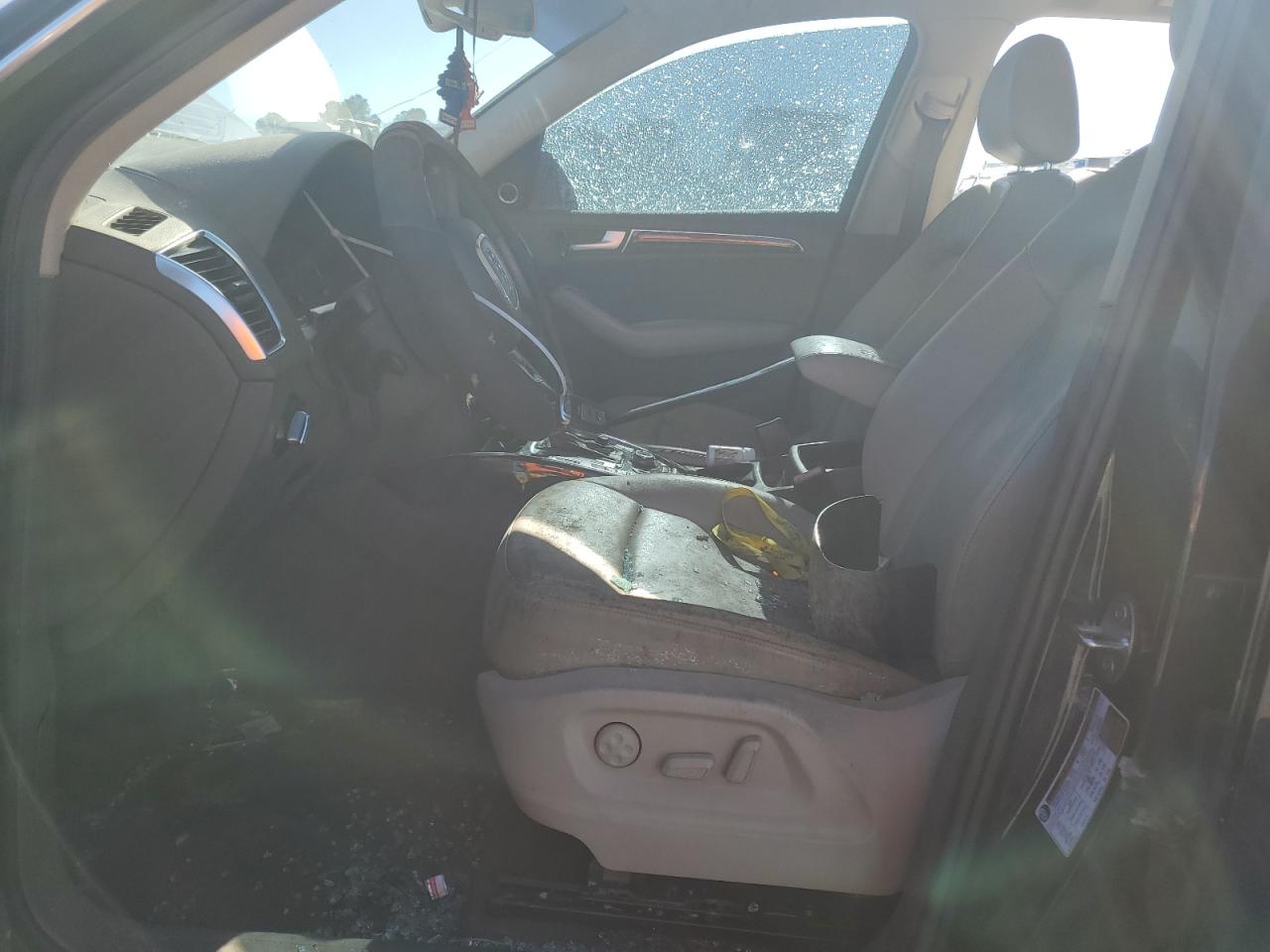 2011 Audi Q5 Premium Plus VIN: WA1LFAFP5BA048946 Lot: 82710615