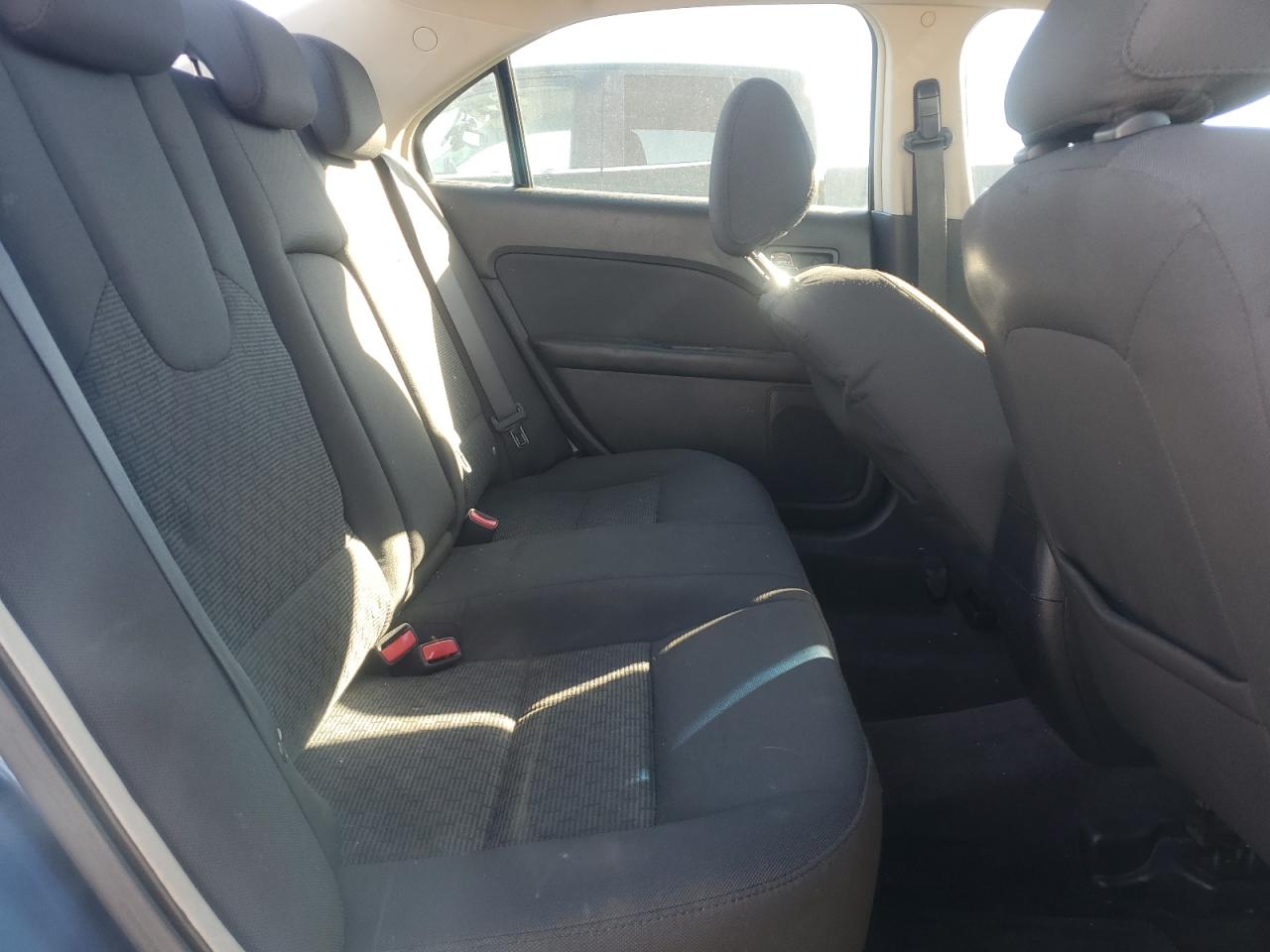 2010 Ford Fusion Se VIN: 3FAHP0HA0AR241575 Lot: 89558265