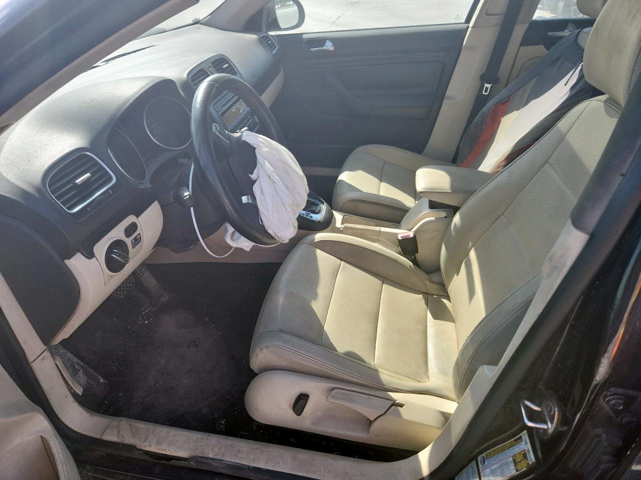 2011 Volkswagen Jetta Tdi VIN: 3VWPL8AJ8BM629840 Lot: 85118595