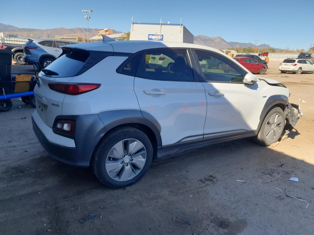 2020 Hyundai Kona Limited VIN: KM8K33AG4LU077377 Lot: 90468775