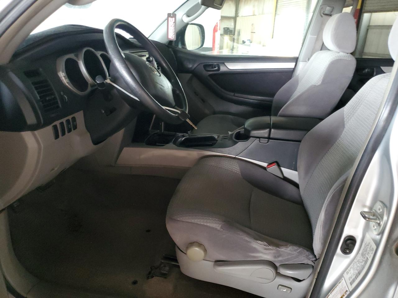 2005 Toyota 4Runner Sr5 VIN: JTEZU14R350052266 Lot: 85854825