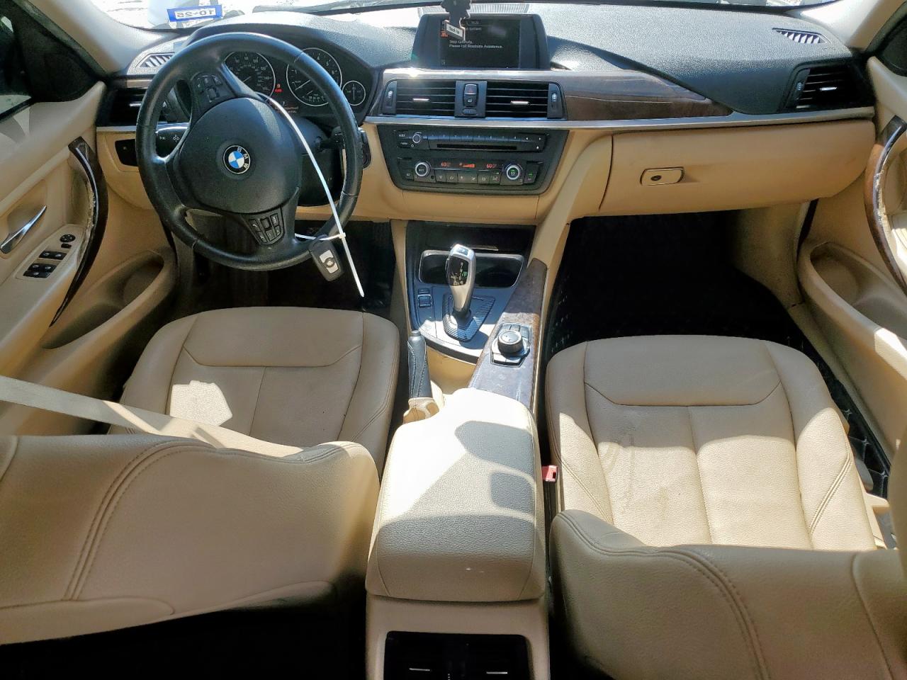 2015 BMW 320 I VIN: WBA3B1C57FK139282 Lot: 84880585