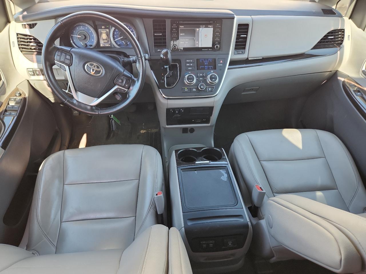 2018 Toyota Sienna Xle VIN: 5TDYZ3DC4JS954246 Lot: 84865695