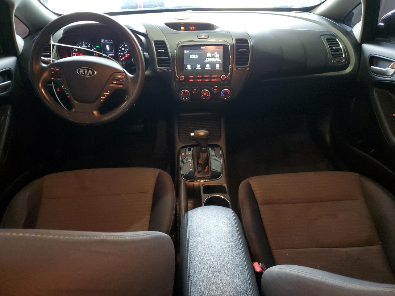 2018 Kia Forte Lx VIN: 3KPFL4A72JE178814 Lot: 90867675