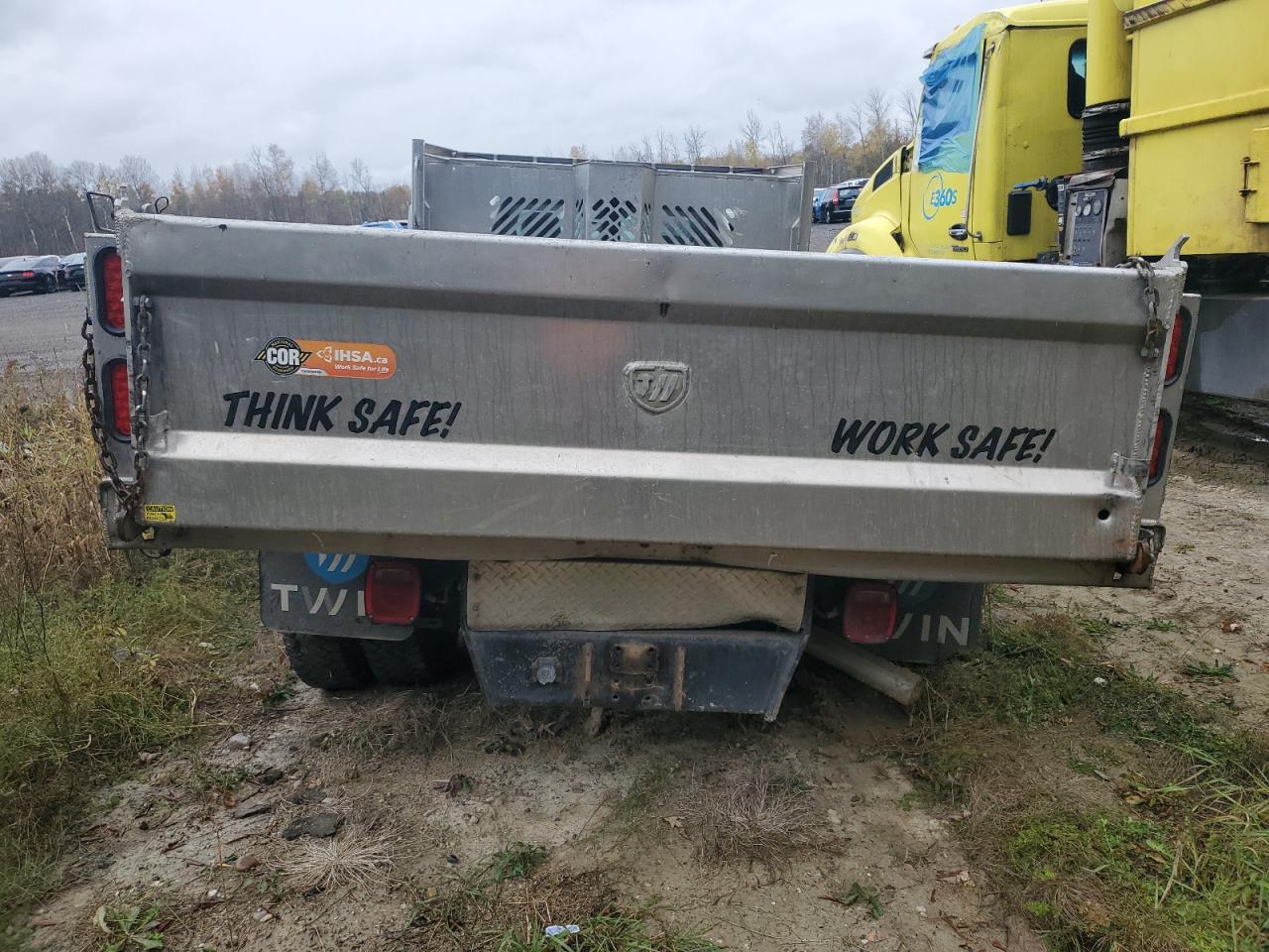 2023 Ford F550 Super Duty VIN: 1FDUF5HT1PEC66115 Lot: 90586165