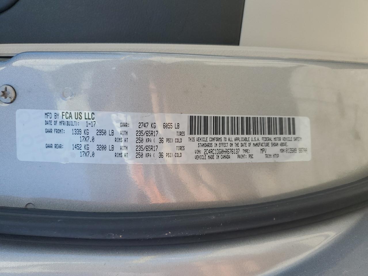 2017 Chrysler Pacifica Touring VIN: 2C4RC1DG0HR676137 Lot: 85725595