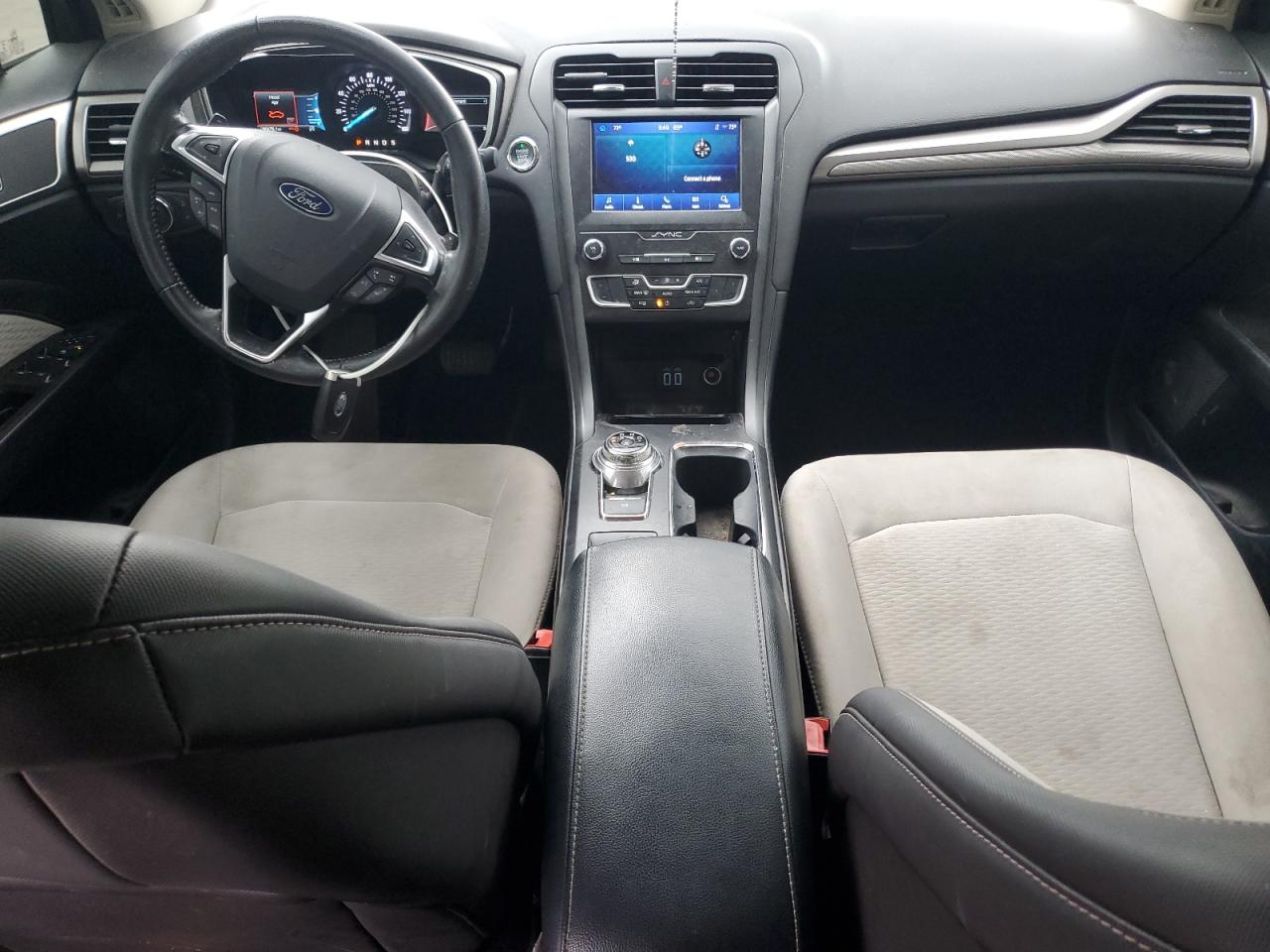 2019 Ford Fusion Se VIN: 3FA6P0HDXKR245717 Lot: 90310465