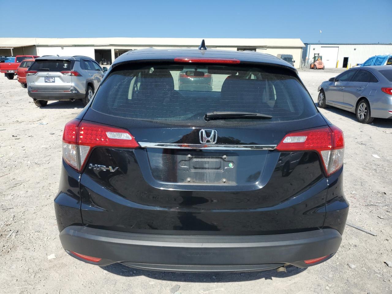 2022 Honda Hr-V Lx VIN: 3CZRU5H37NM708137 Lot: 81976045