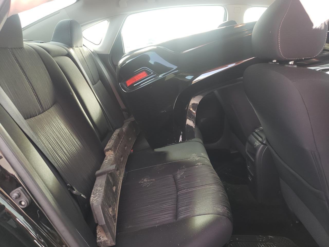 2018 Nissan Sentra S VIN: 3N1AB7AP3JY316599 Lot: 81943935