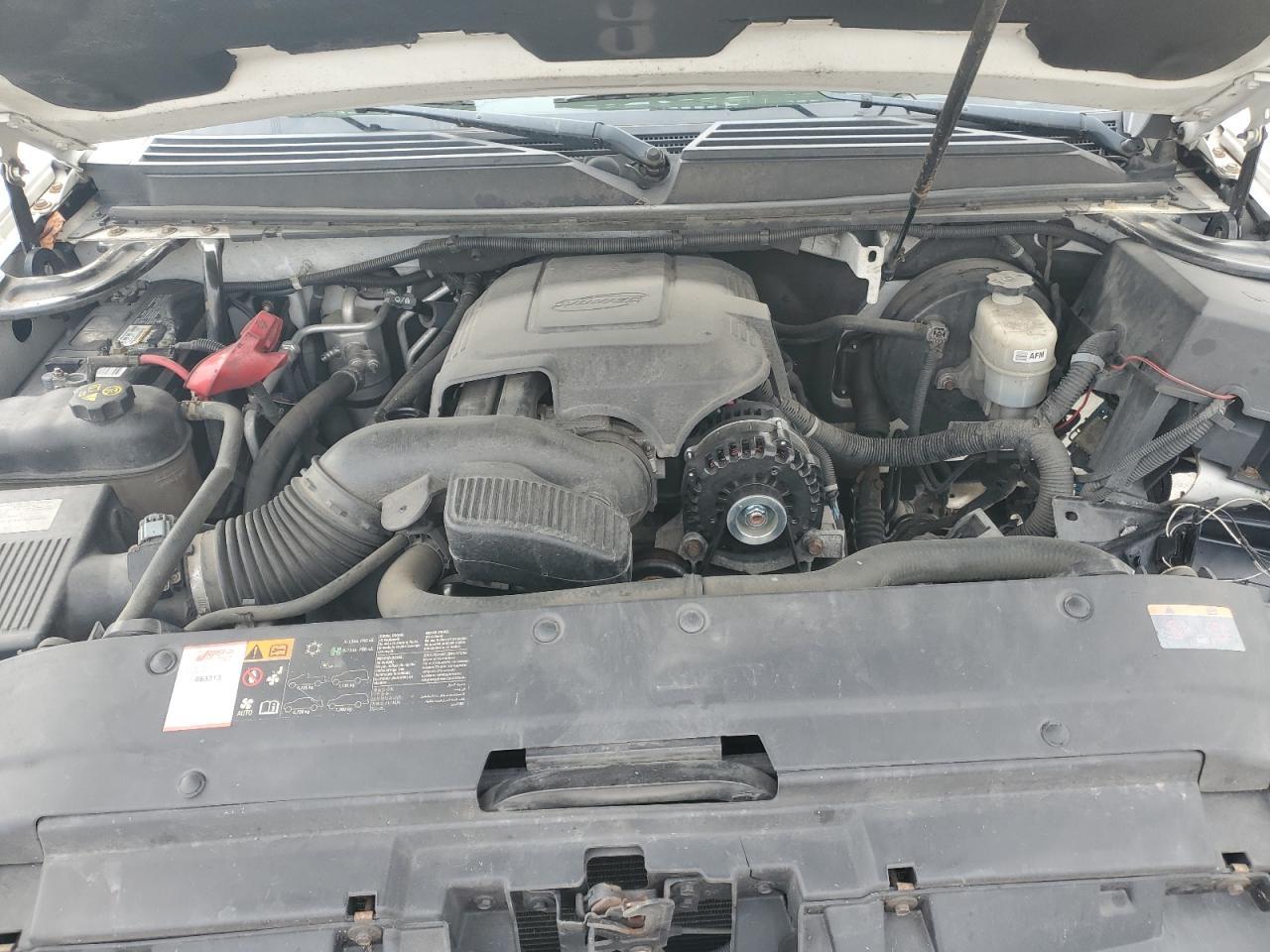 2011 GMC Yukon Xl Denali VIN: 1GKS2MEF3BR318754 Lot: 86140545