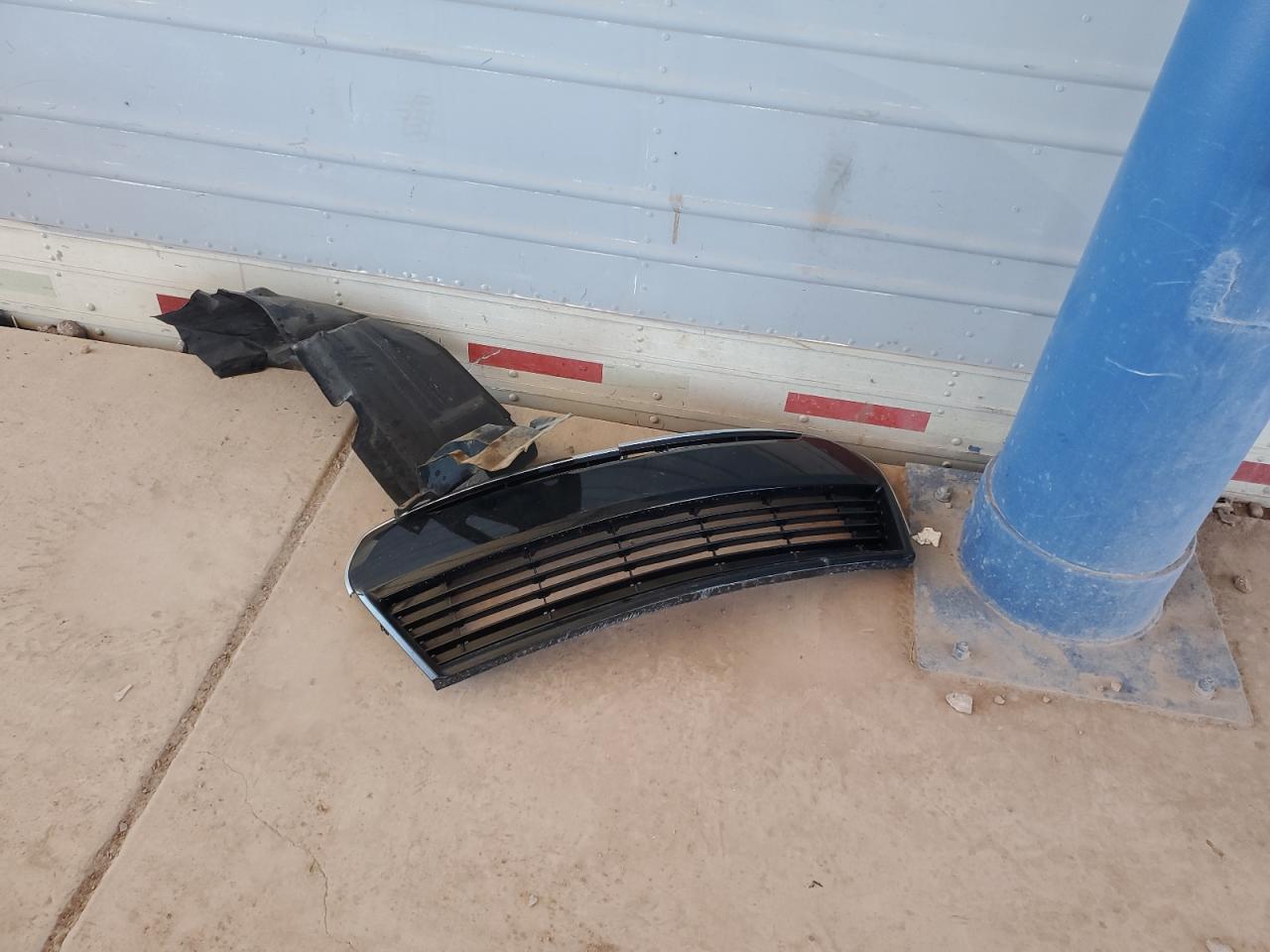 2015 Toyota Corolla L VIN: 5YFBURHE6FP233297 Lot: 82191805