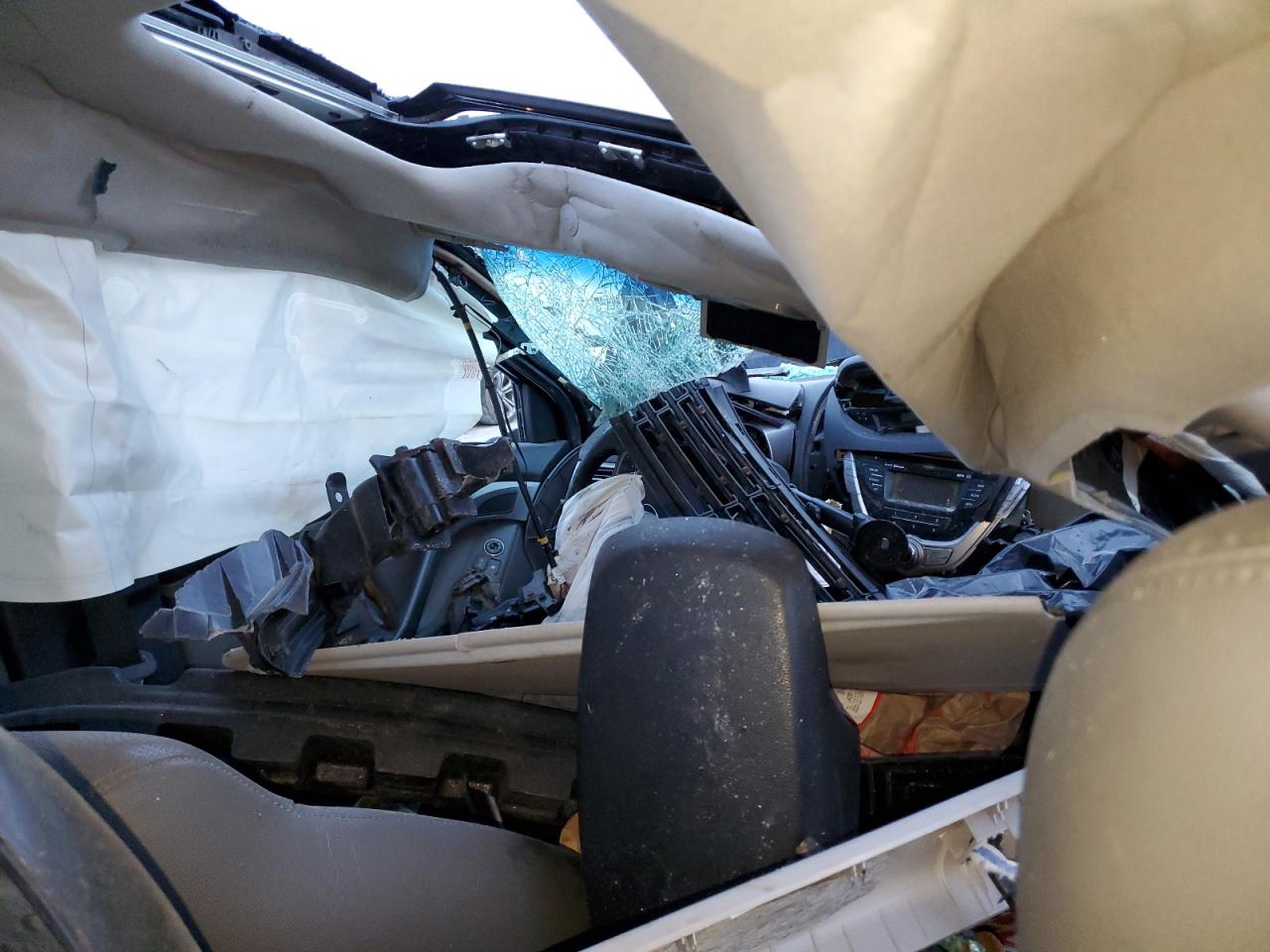 2013 Hyundai Elantra Gls VIN: KMHDH4AE5DU547996 Lot: 84070795