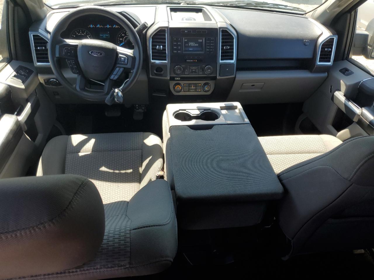 2017 Ford F150 Supercrew VIN: 1FTEW1C8XHFA10846 Lot: 81948775