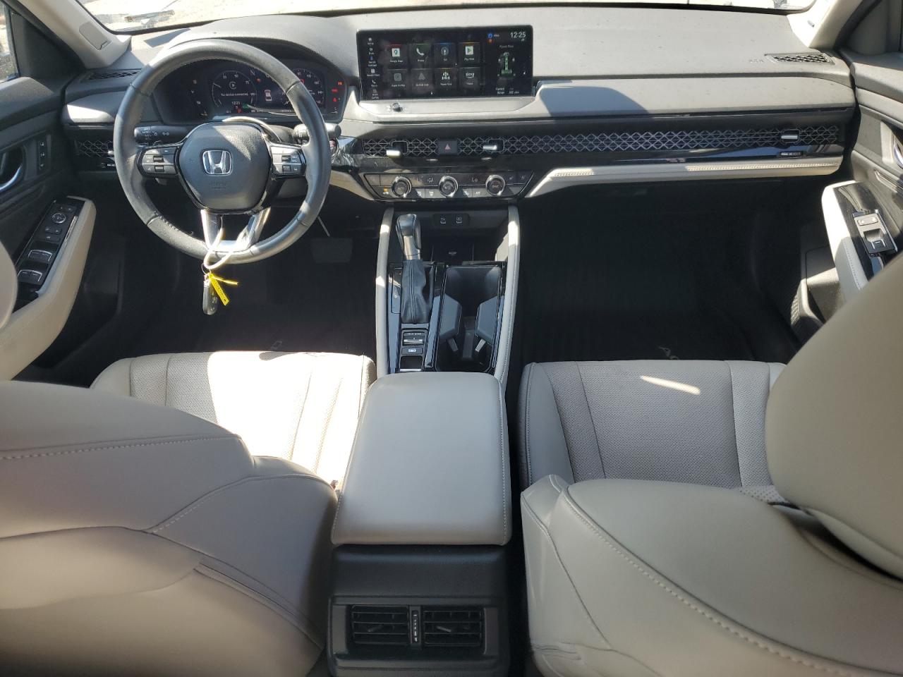 2023 Honda Accord Touring Hybrid VIN: 1HGCY2F8XPA067614 Lot: 81971955