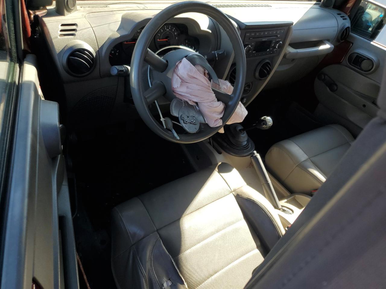 2007 Jeep Wrangler X VIN: 1J4FA24117L229280 Lot: 85914055