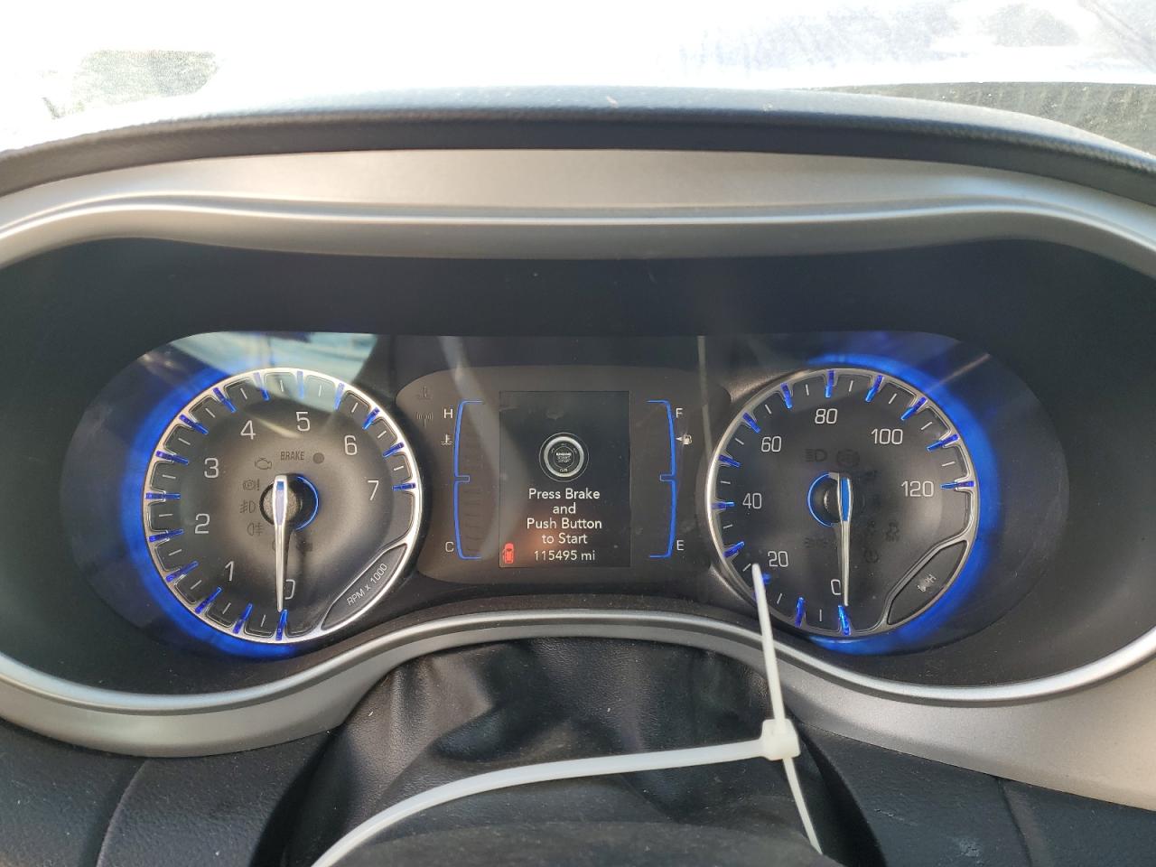 2020 Chrysler Pacifica Touring L VIN: 2C4RC1BG1LR128725 Lot: 90982645