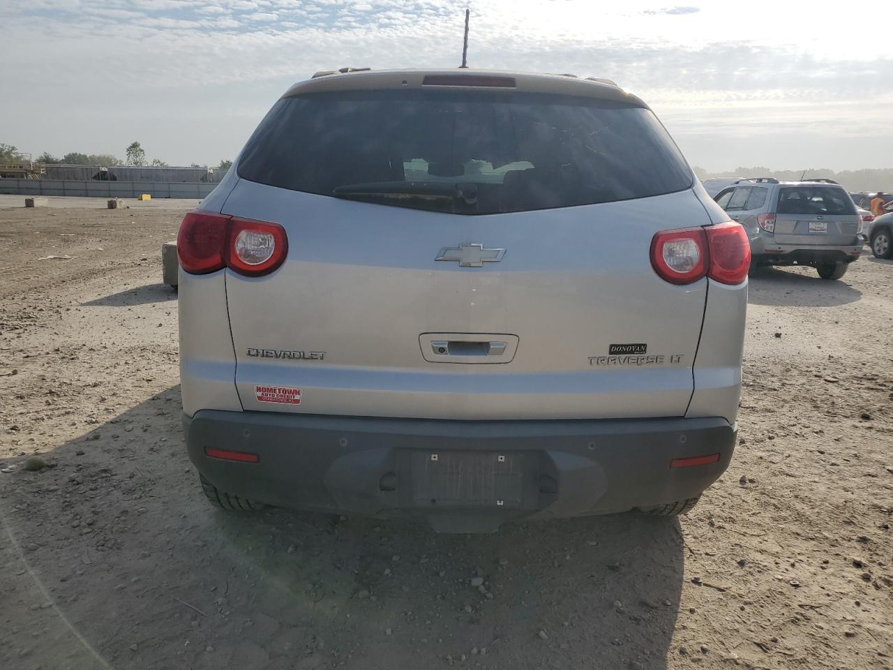2010 Chevrolet Traverse Lt VIN: 1GNLVGED8AS114537 Lot: 84887565