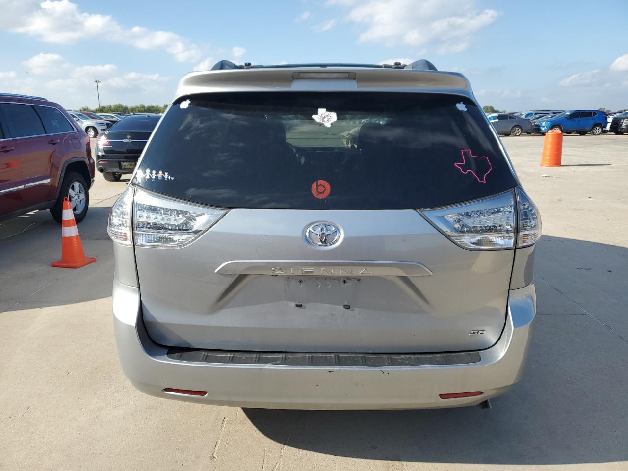 2011 Toyota Sienna Sport VIN: 5TDXK3DC1BS041655 Lot: 90010375