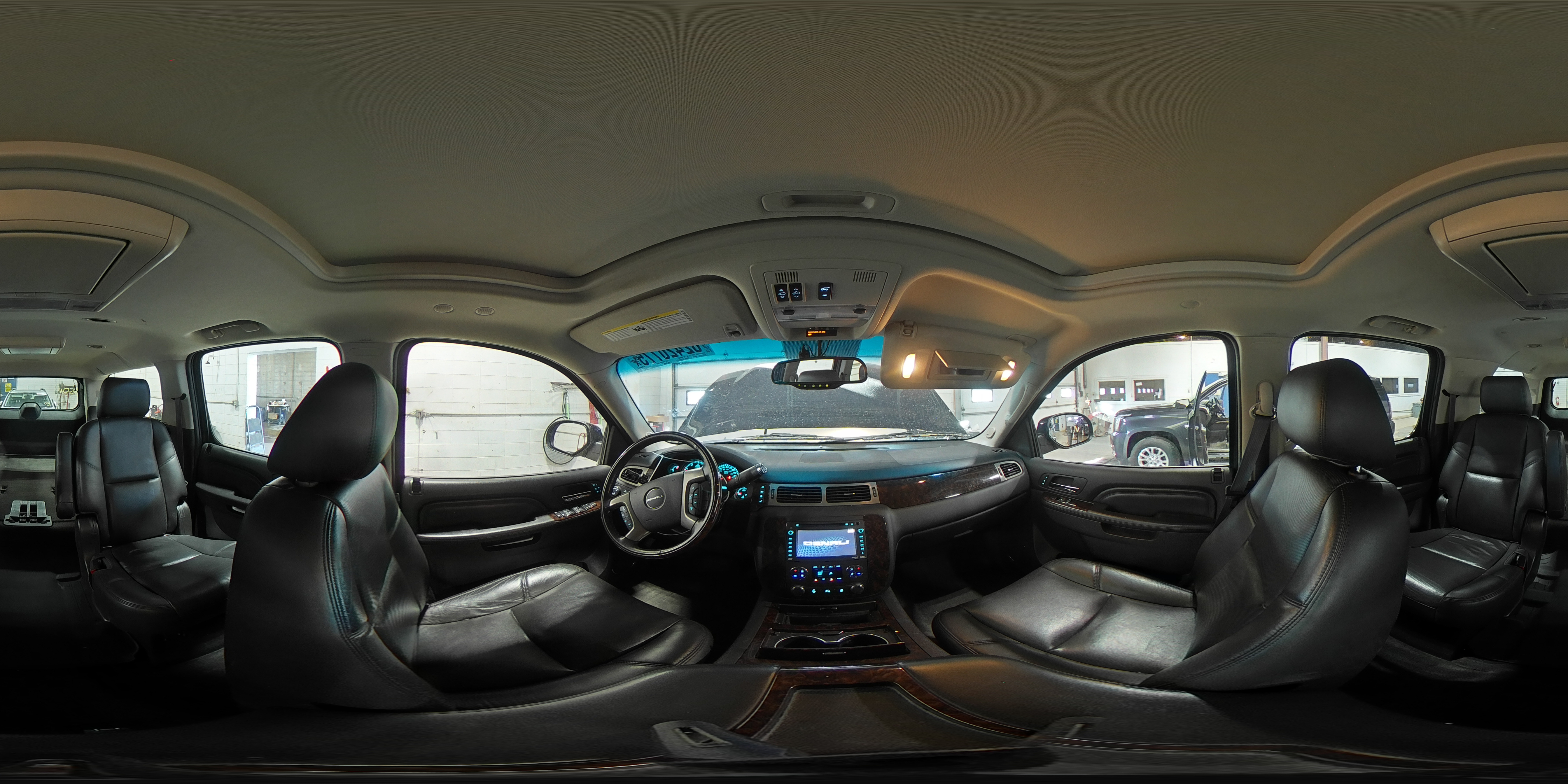 2014 GMC Yukon Xl Denali VIN: 1GKS2MEF7ER179958 Lot: 82420775