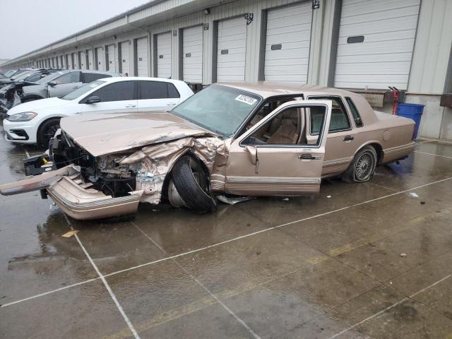 1996 Lincoln Town Car Signature