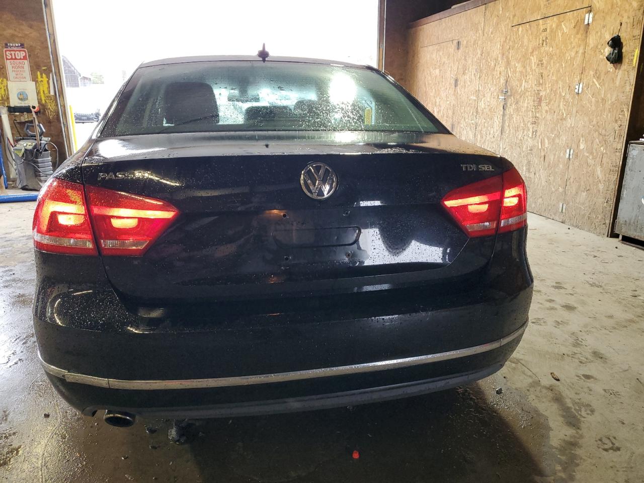 2012 Volkswagen Passat Sel VIN: 1VWCN7A30CC032401 Lot: 82272545