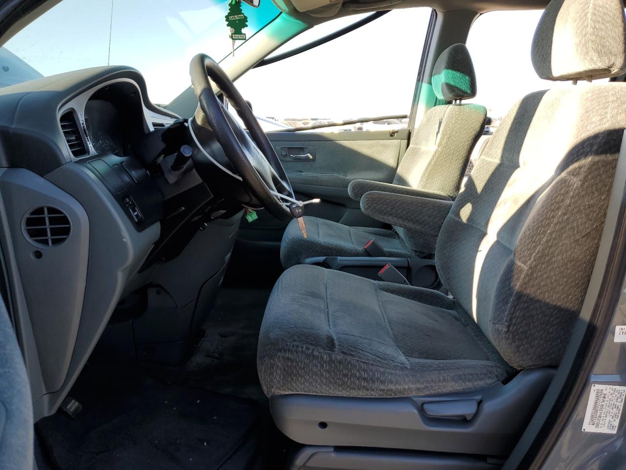 2000 Honda Odyssey Lx VIN: 2HKRL1855YH620992 Lot: 82372125